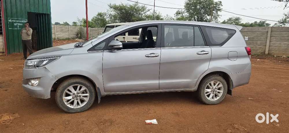 Toyota Innova Crysta 2017 Diesel 87000 Km Driven