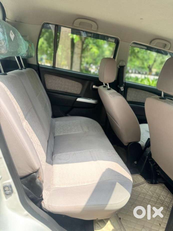 Maruti Suzuki Wagon R Amt Vxi, 2015, Petrol