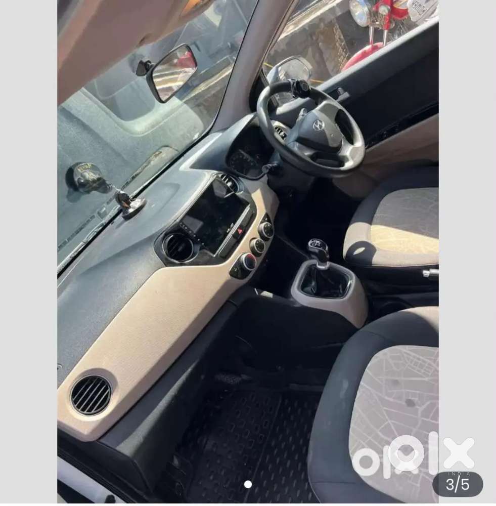 Hyundai Grand I10 Sportz 2015