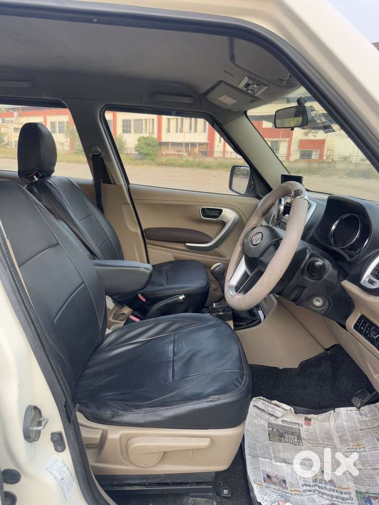 Mahindra Tuv 300 Mhawk100 T8, 2016, Diesel