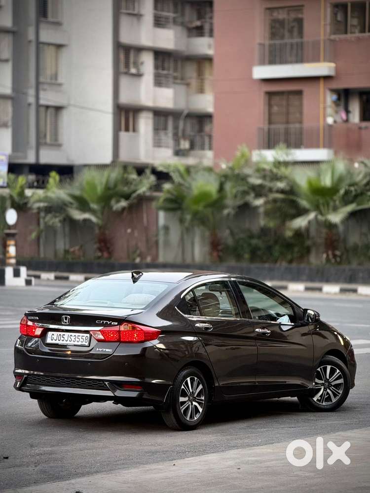 Honda City I-vtec V, 2017, Petrol