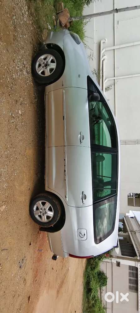Toyota Innova 2.5 V 8 2008