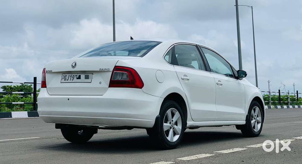 Skoda Rapid Ambition 1.6 Tdi Cr Manual Plus, 2016, Diesel
