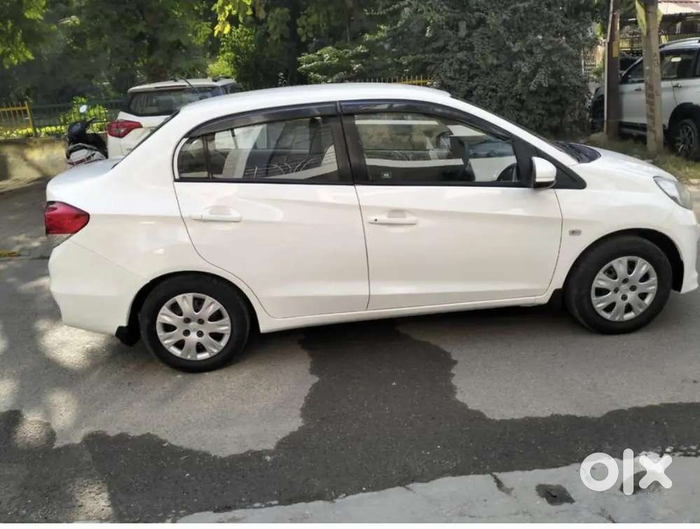 Honda Amaze 2nd Gen 2017 Cng & Hybrids Good Condition