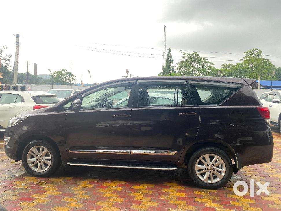 Toyota Innova Crysta 2.4 Gx Mt 8s, 2020, Diesel