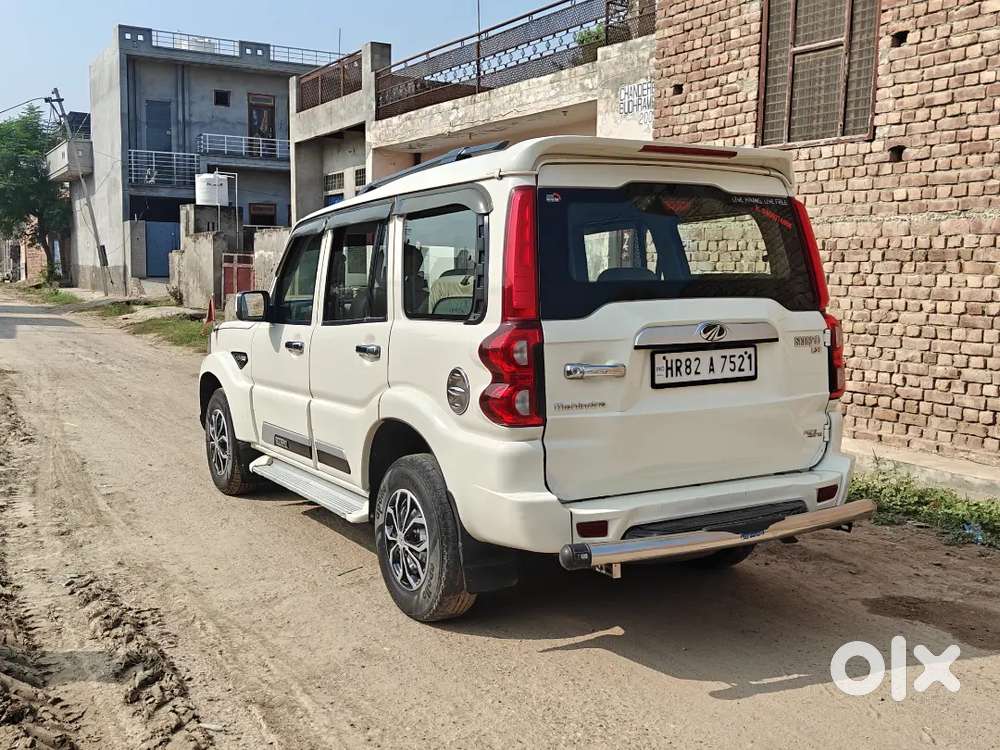 Mahindra Scorpio Classic 2019