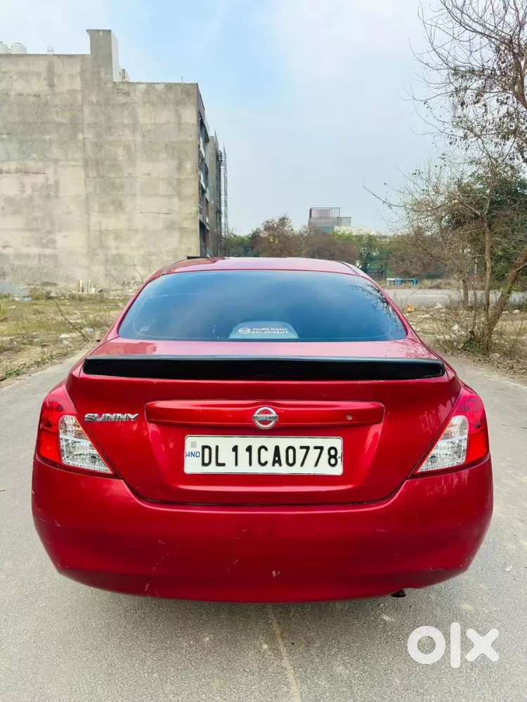 1st Owner Sunny For Sale With Star Alloys And Vig And Flat Tyres