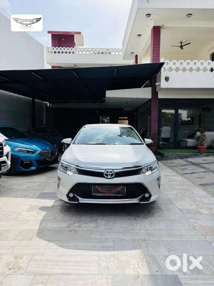Toyota Camry Hybrid, 2017, Petrol