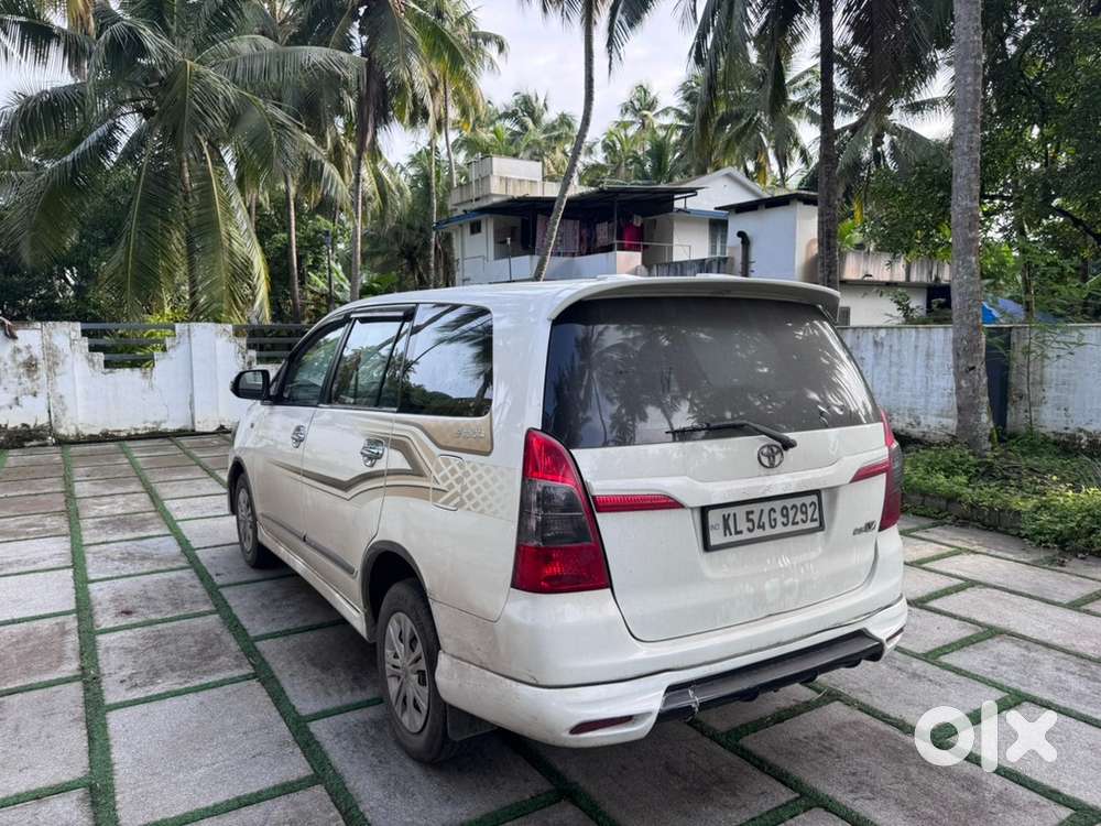 Toyota Innova 2015 Diesel Manual