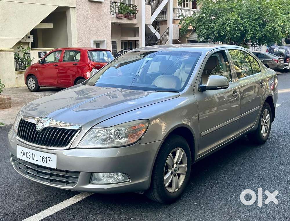 Skoda Laura 1.8 Tsi Ambiente, 2009, Diesel