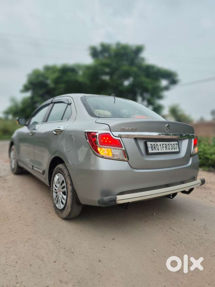 Maruti Suzuki Dzire 1.2 Vxi, 2022, Petrol