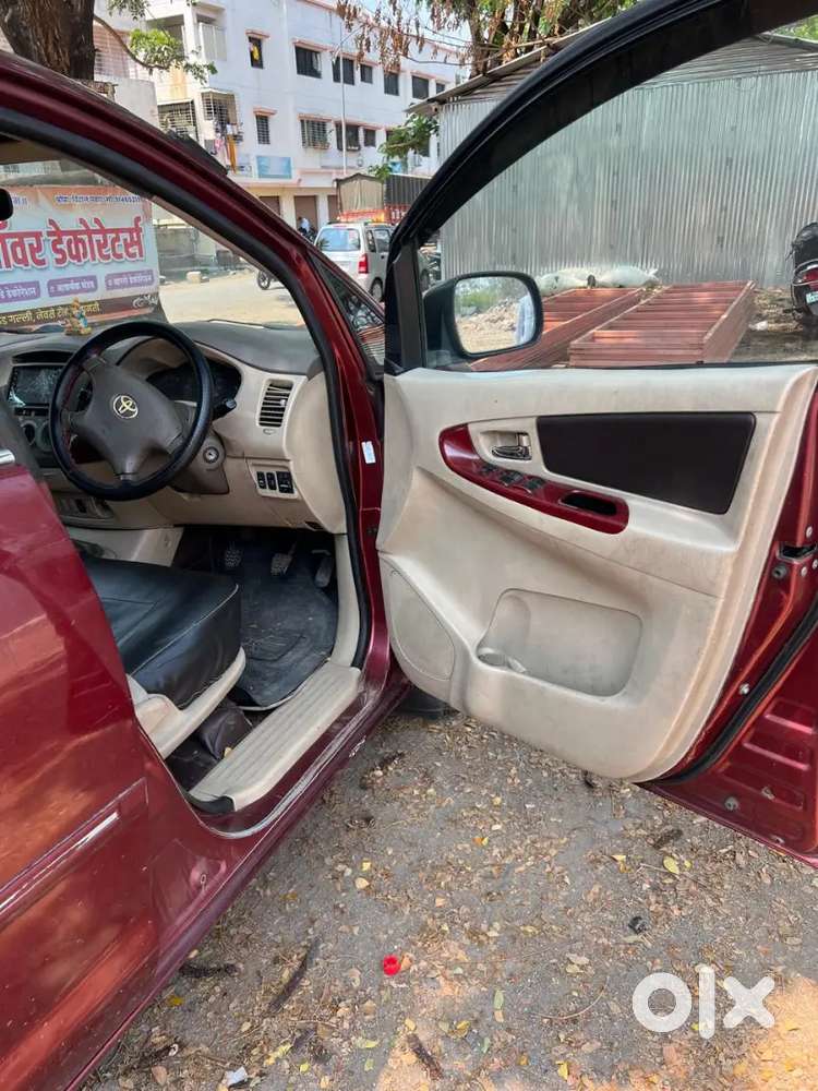 Toyota Innova 2006