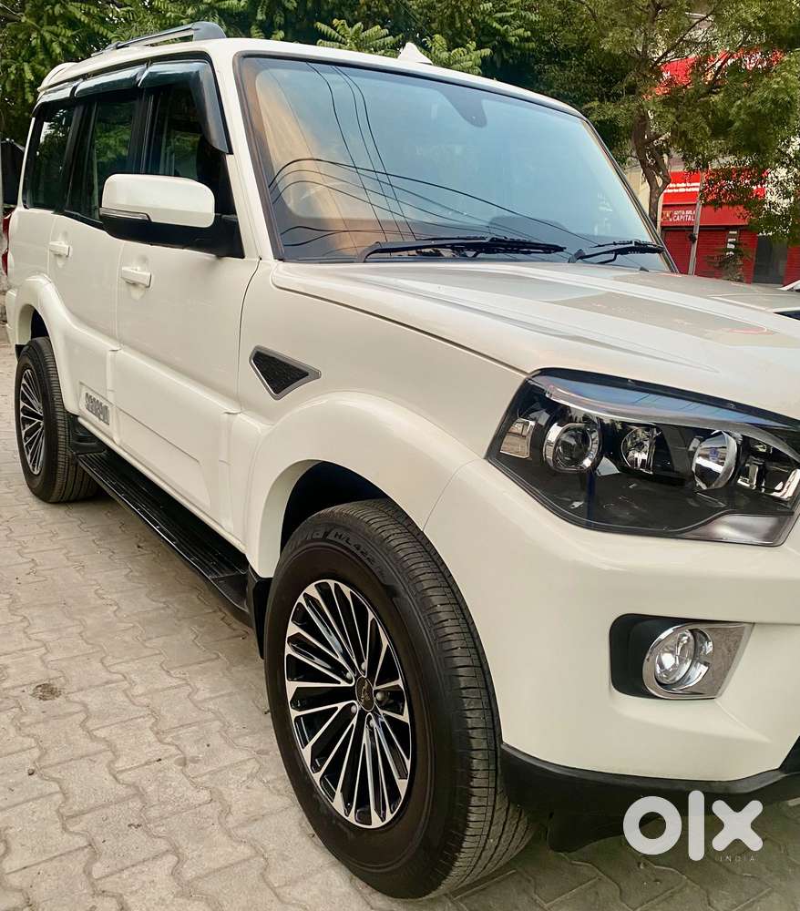 Mahindra Scorpio Classic 2.2 S 11 Mt 7 Cc, 2017, Diesel