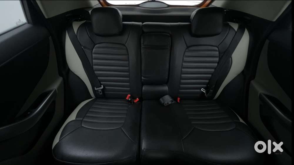 Tata Nexon 1.2 Revotron Xza Plus (o) Dual Tone, 2018, Petrol