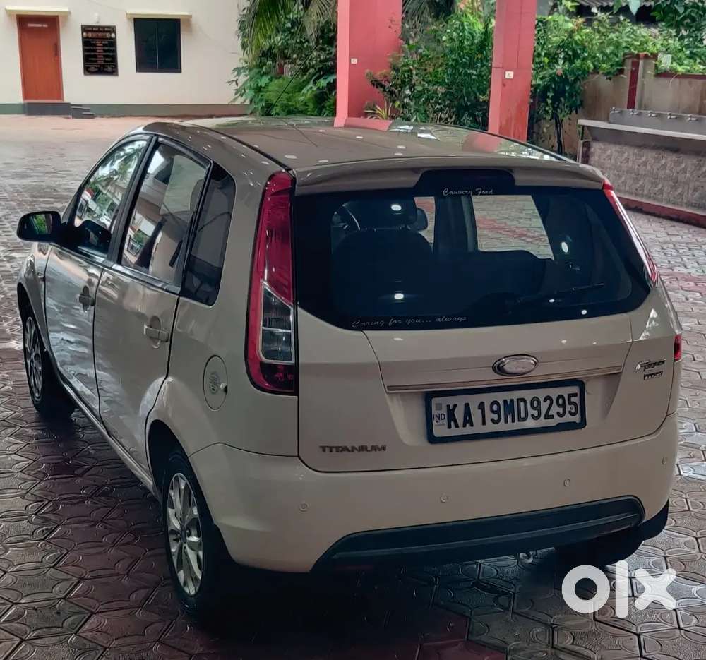 Ford Figo 2014 Diesel 102000 Km Driven