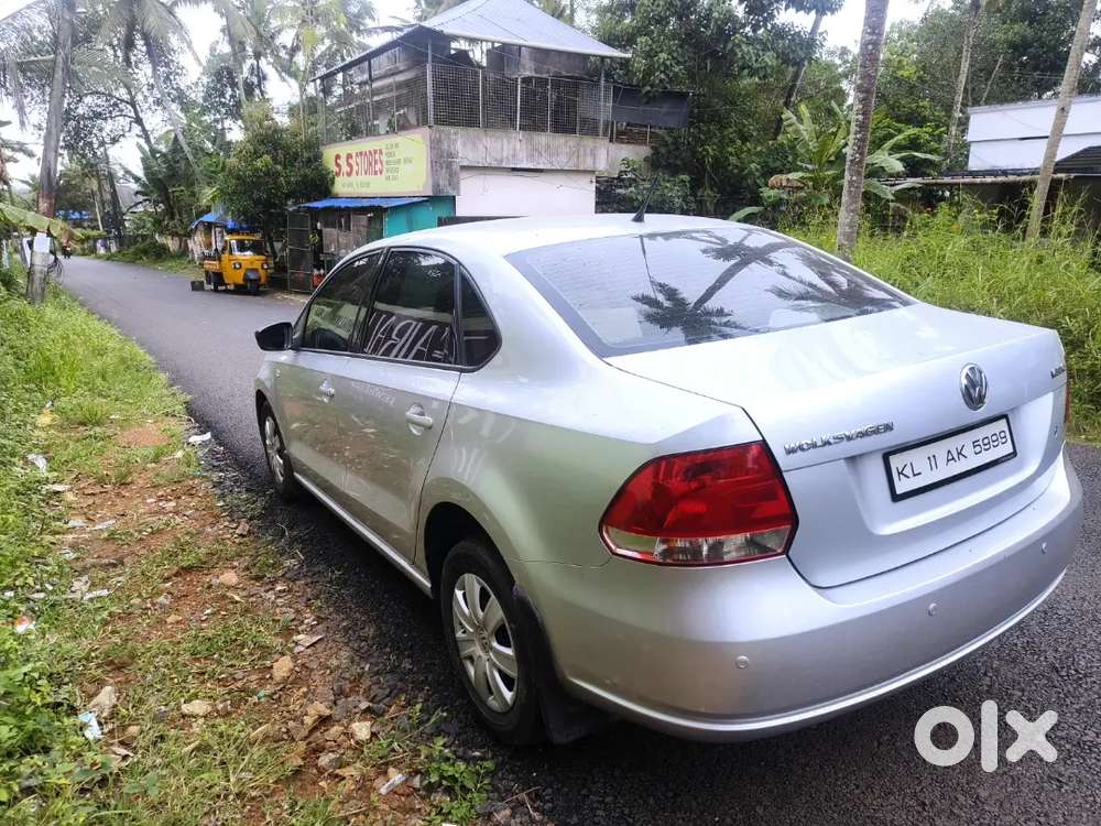 Volkswagen Vento 2011 Petrol