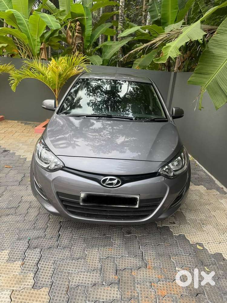 Hyundai I20 2013 Petrol Well Maintained