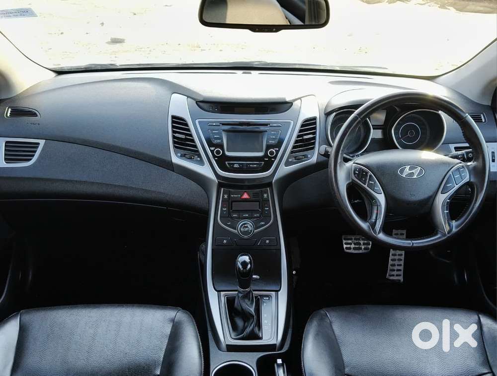 Hyundai New Elantra 1.8 Sx (o) At Vtvt, 2015, Petrol