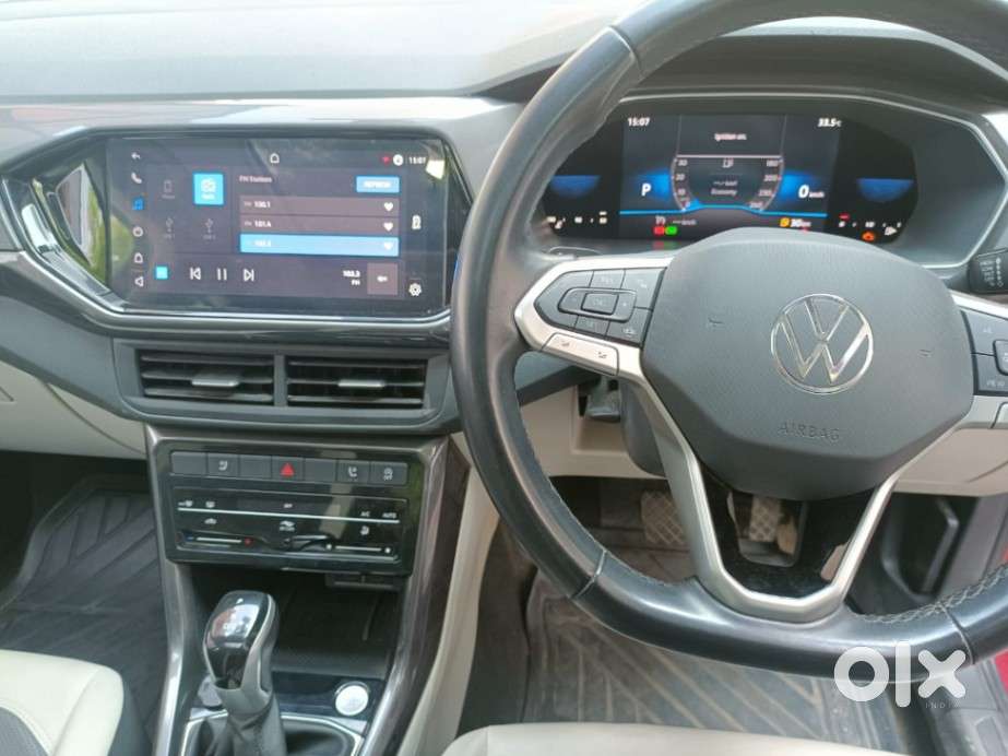 Volkswagen Taigun 1.0 Tsi Topline At, 2022, Petrol