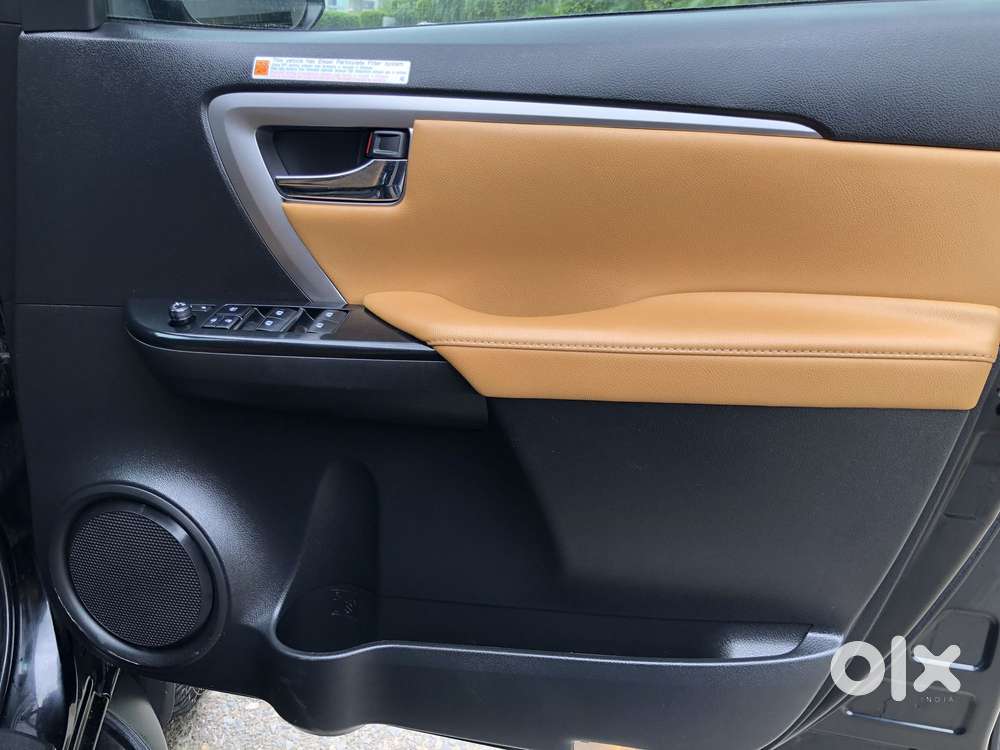Toyota Fortuner 4x2 At 2.8 Diesel, 2021, Diesel