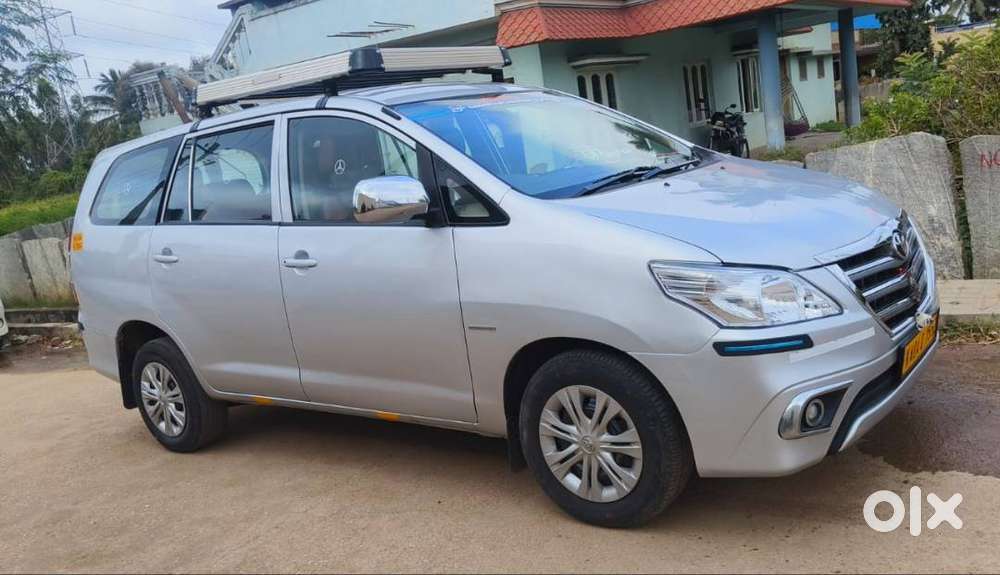Toyota Innova 2.5 2012