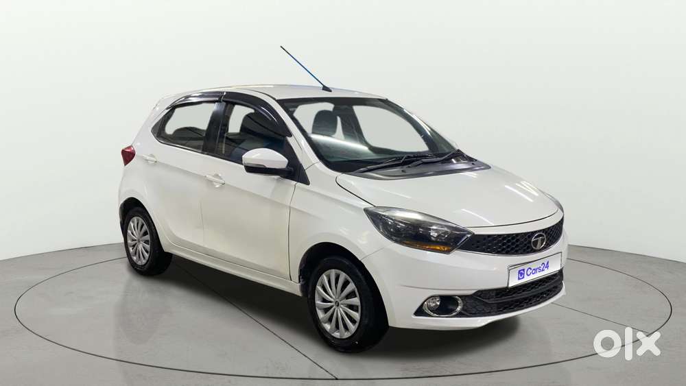 Tata Tiago 1.2 Revotron Xza, 2018, Petrol