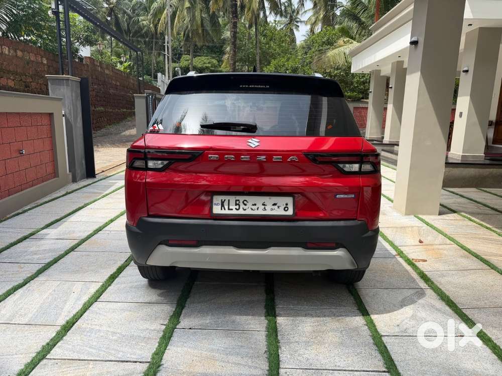 Brezza 2024 Automatic