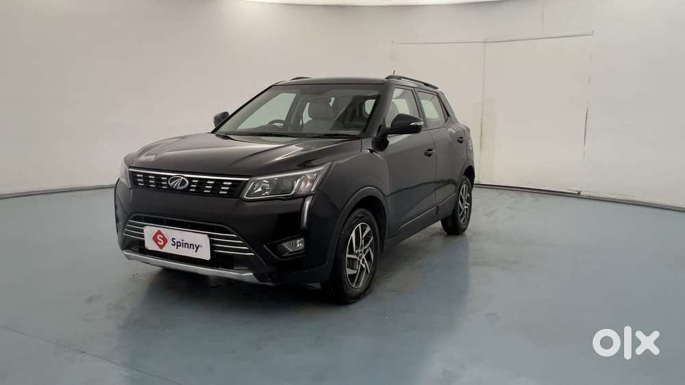 Mahindra Xuv300 W8 Option, 2022, Petrol