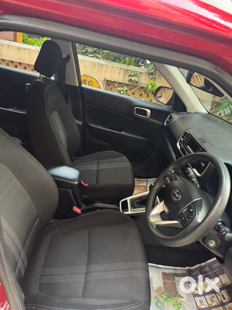 Hyundai Venue S Automatic