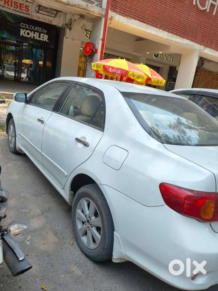 Toyota Corolla Altis Diesel 160000 Km Driven