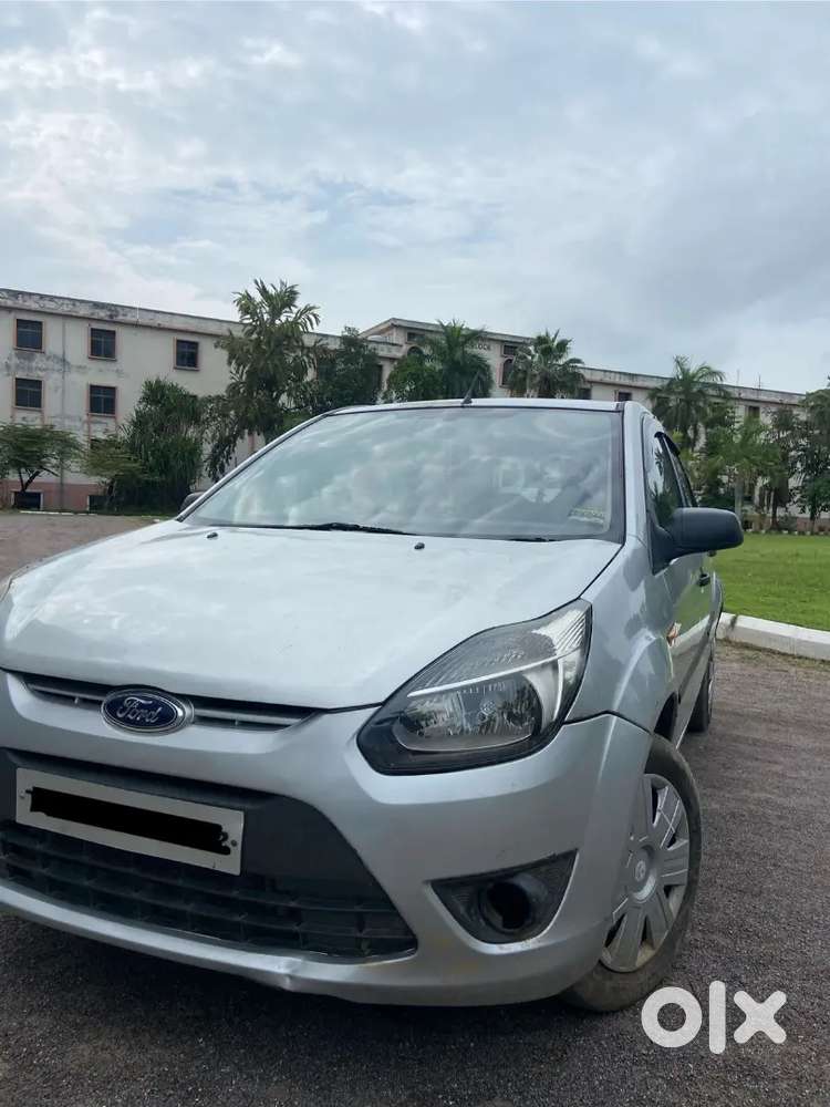 Ford Figo 2015 Diesel 87000 Km Driven