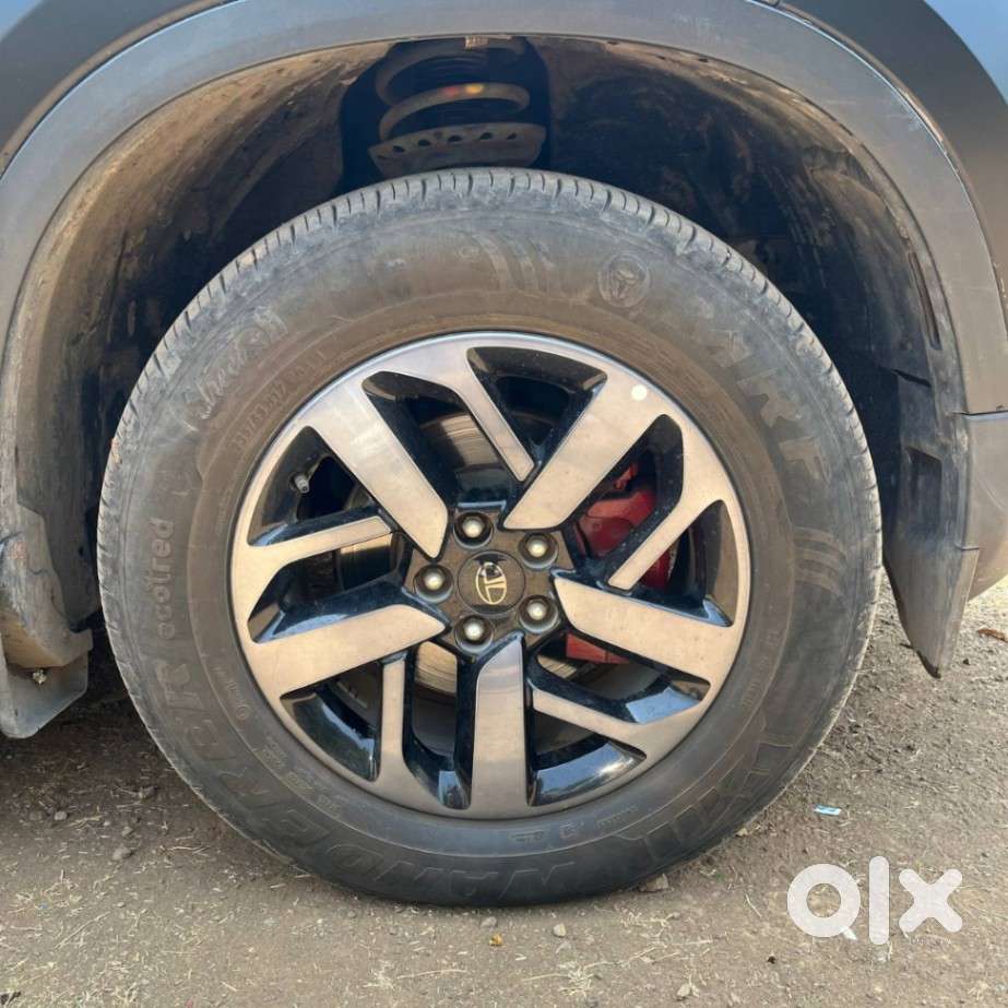 Tata Safari Pure Plus S Dark Edition At, 2024, Diesel