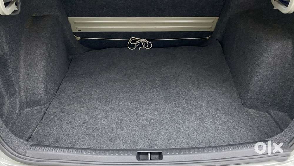 Skoda Rapid 1.6 Ambition Plus Mpi, 2014, Petrol