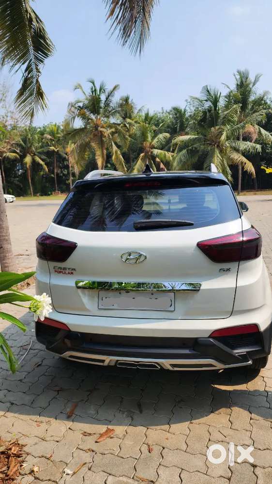 Hyundai Creta Petrol Dual Tone, With Loaded Genuine Accessories,