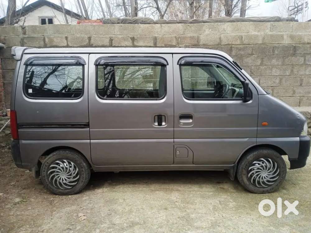 Maruti Suzuki Eeco 2025 Petrol Well Maintained
