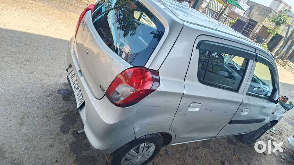 Single Hand Driven,good Condition,cng Fitting,