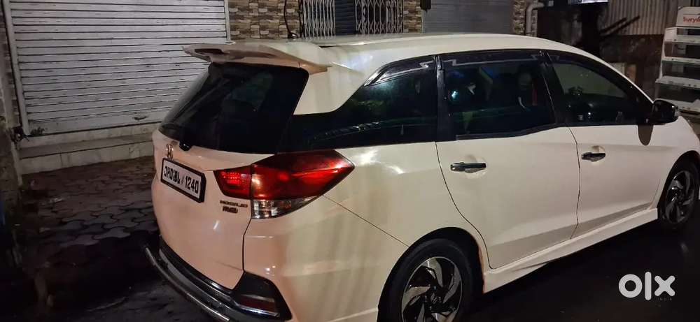 Honda Mobilio 1.5 V 2015
