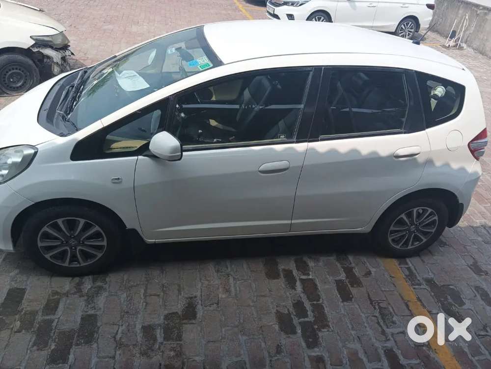 Good Condition New Tyre Alloy And Battery, Not Any Single Expenses..