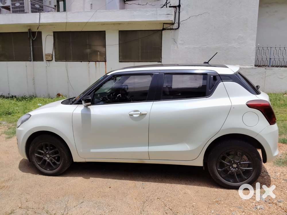 Maruti Suzuki Swift Amt Vvt Zxi, 2021, Petrol