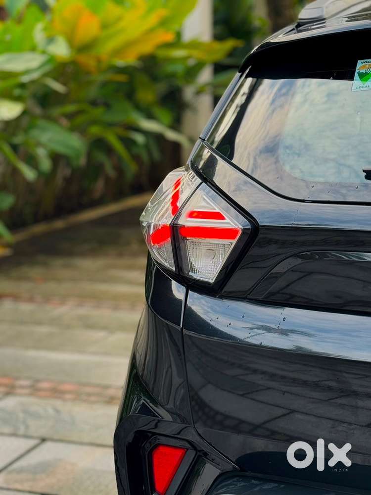 Tata Nexon Dark 2022 Petrol Automatic