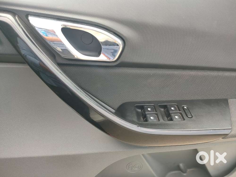 Tata Tigor 1.2 Revotron Xz Option, 2018, Petrol