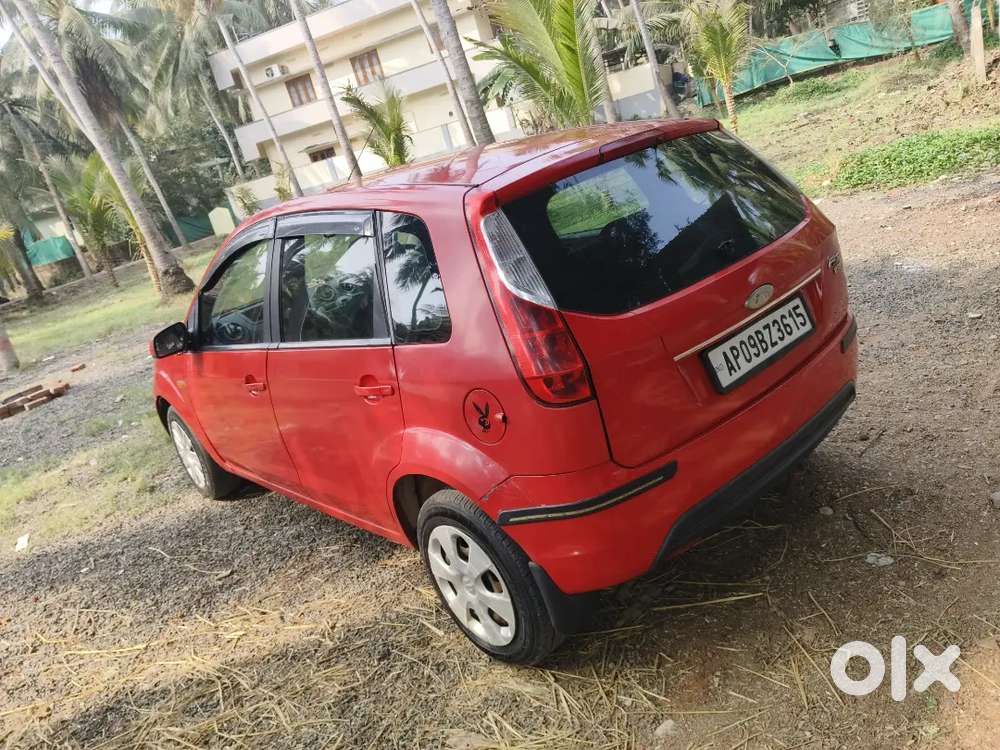 Ford Figo 2010 Diesel 136000 Km Driven