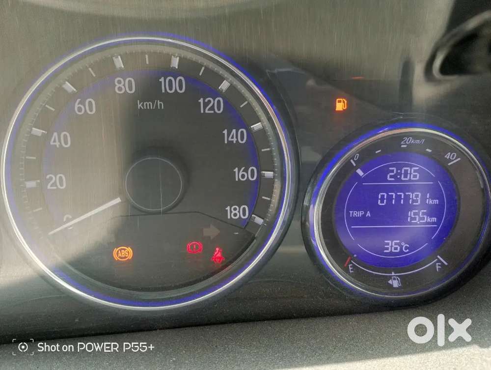 Honda Amaze Variant 2016 Km Driven