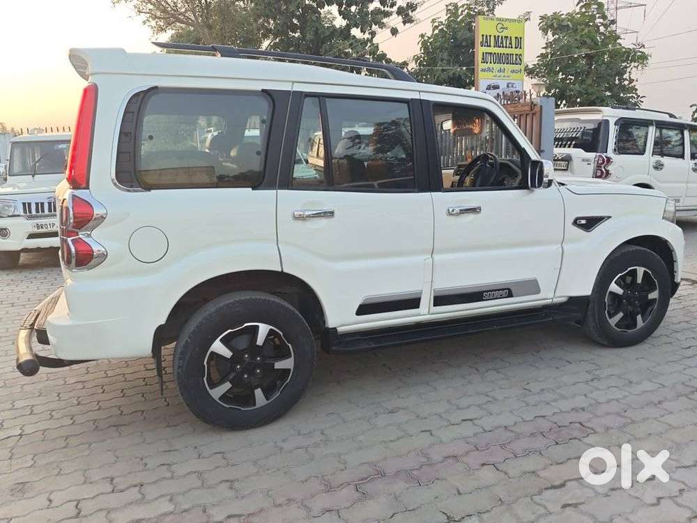 Mahindra Scorpio Classic 2.2 S 11 Mt 7 Str, 2023