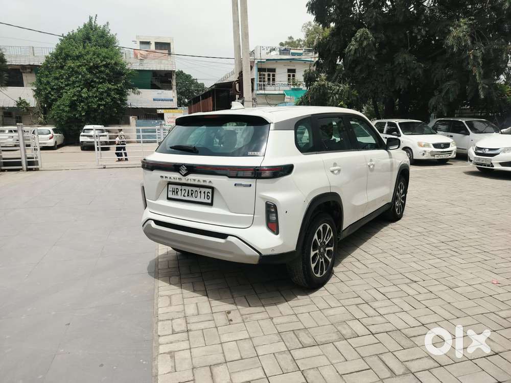 Maruti Suzuki Grand Vitara 1.5 Zeta Smart Hybrid, 2023, Petrol