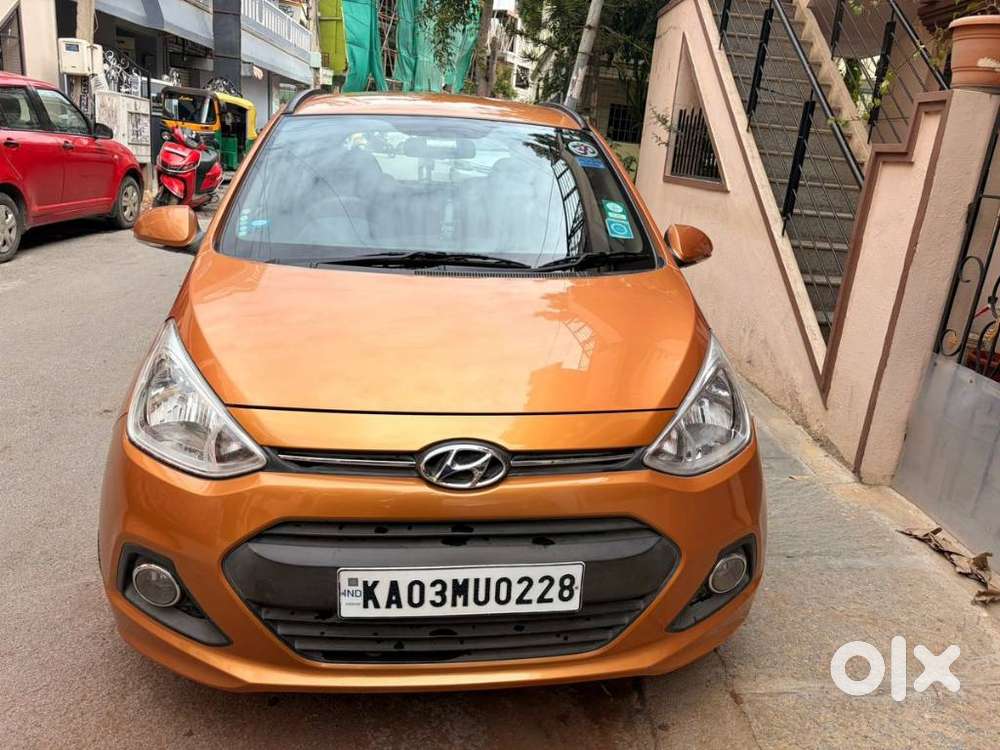 Hyundai Grand I10 Sportz, 2014, Petrol