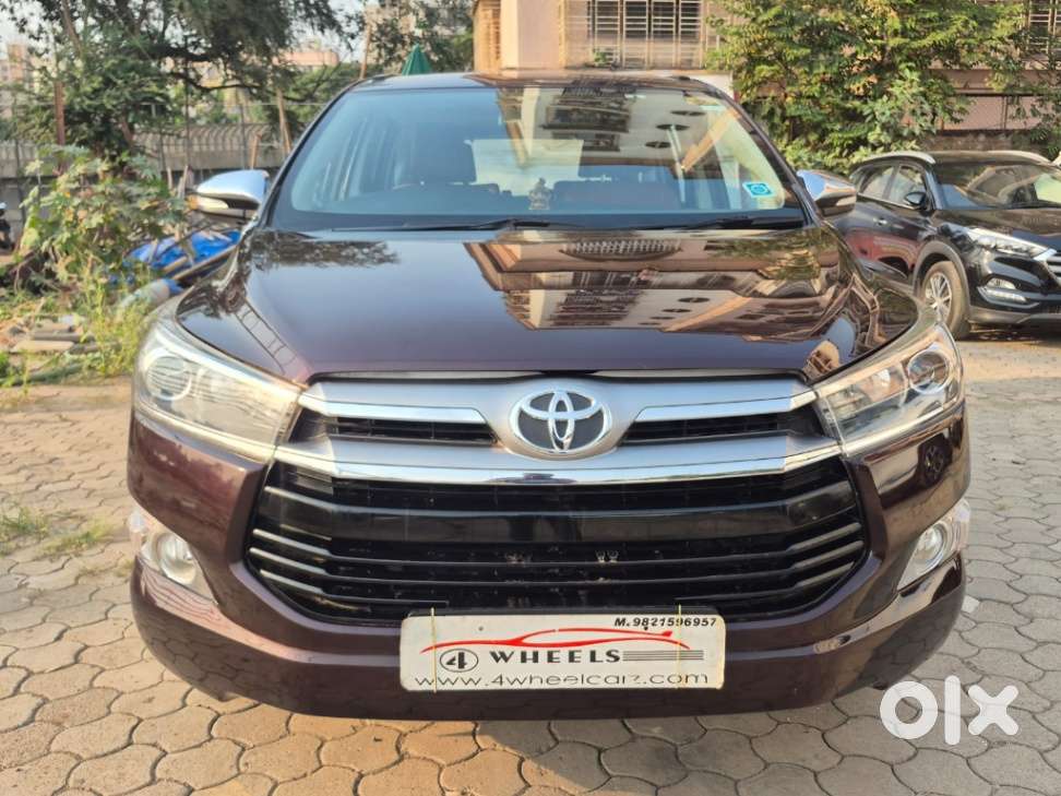 Toyota Innova Crysta 2.8z Automatic, 2016, Diesel