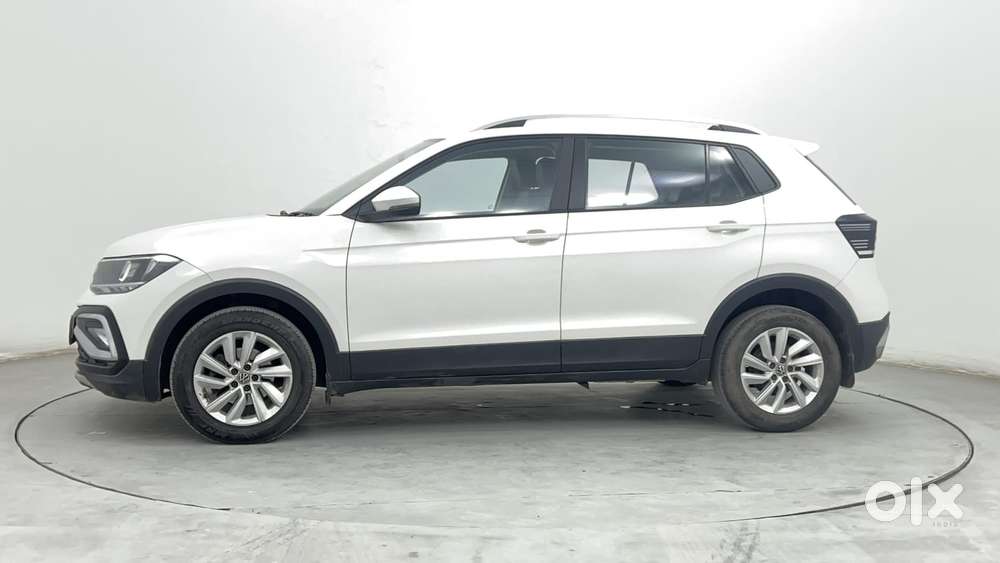 Volkswagen Taigun 1.0 Tsi Highline At, 2022, Petrol