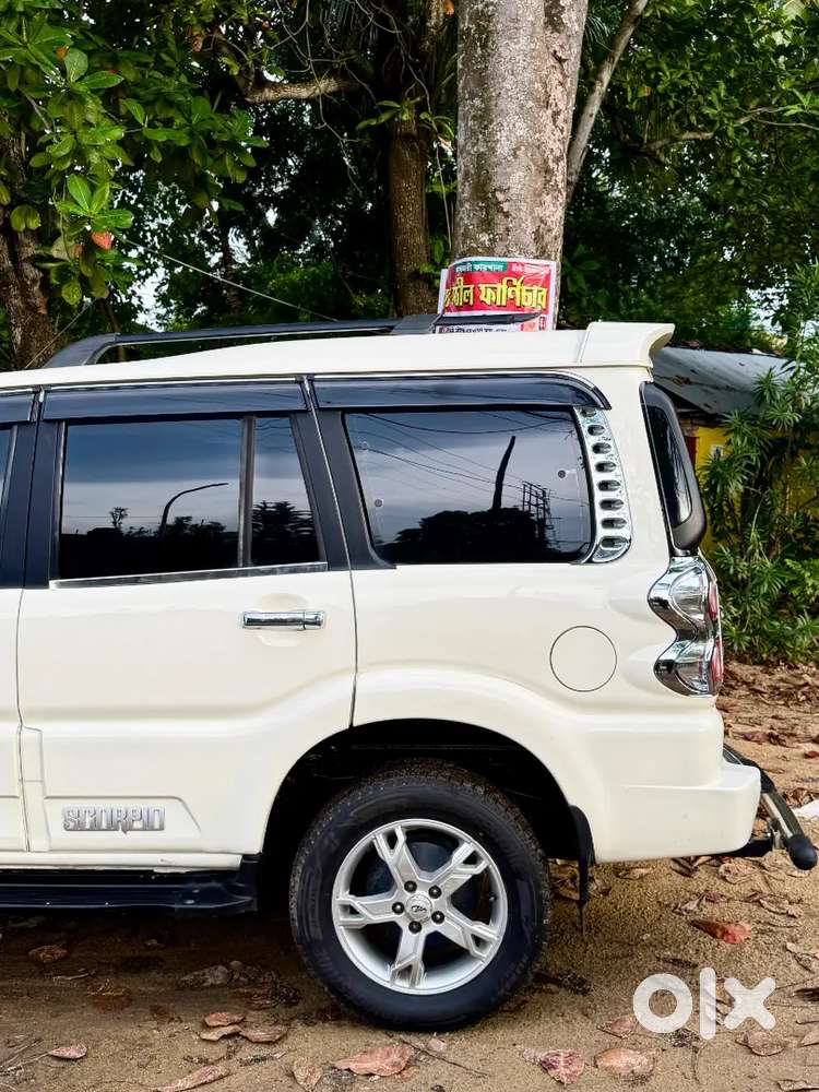 Mahindra Scorpio S10 2016 Diesel Lifetime Tax