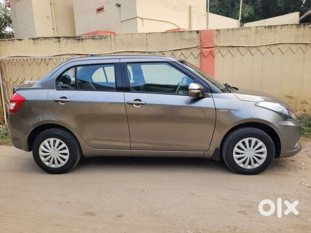 Maruti Suzuki Dzire 1.2 Vxi Amt, 2016, Petrol